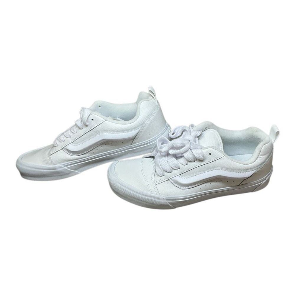 NWOB Vans Men's Size 9.5 / Women's Size 11 Knu Skool White Sneakers